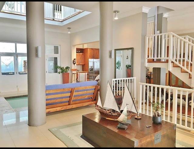 5 BEDROOM HOUSE FOR SALE IN HILLCREST